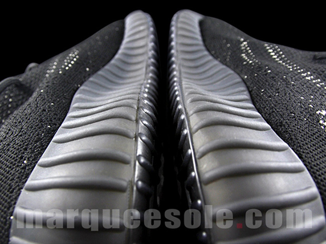 adidas Yeezy Boost 350 V2 Black White